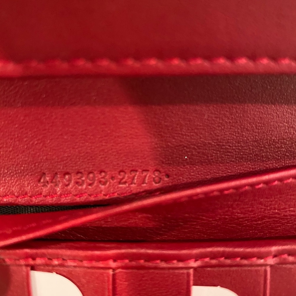 NIB Gucci red leather wallet guccisima - Picture 10 of 10